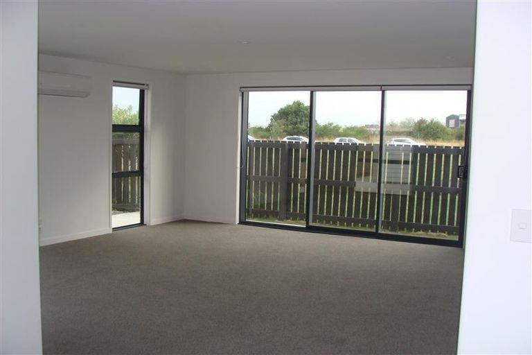 Photo of property in 10 Marion Crescent, Papamoa Beach, Papamoa, 3118