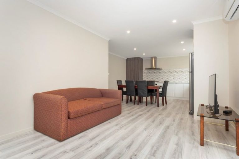 Photo of property in 3/11 Gazeley Avenue, Silverdale, Hamilton, 3216