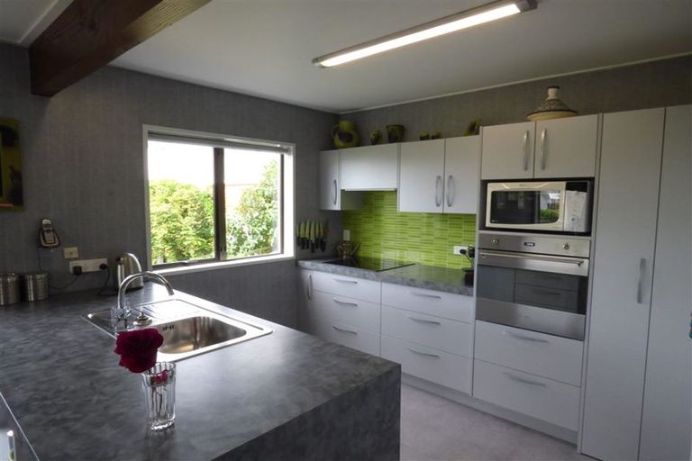 Photo of property in 19 Oxford Street, Balclutha, 9230