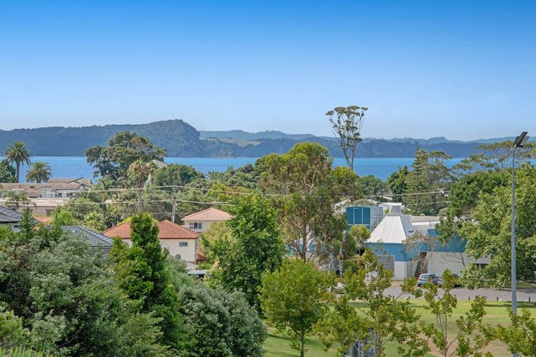 Photo of property in 18 Rimu Road, Stanmore Bay, Whangaparaoa, 0932