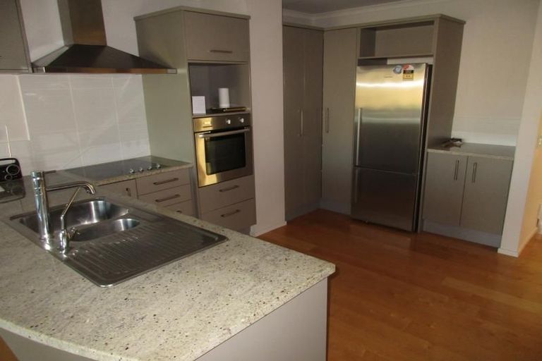 Photo of property in 9/4u Seaview Road, Paraparaumu Beach, Paraparaumu, 5032