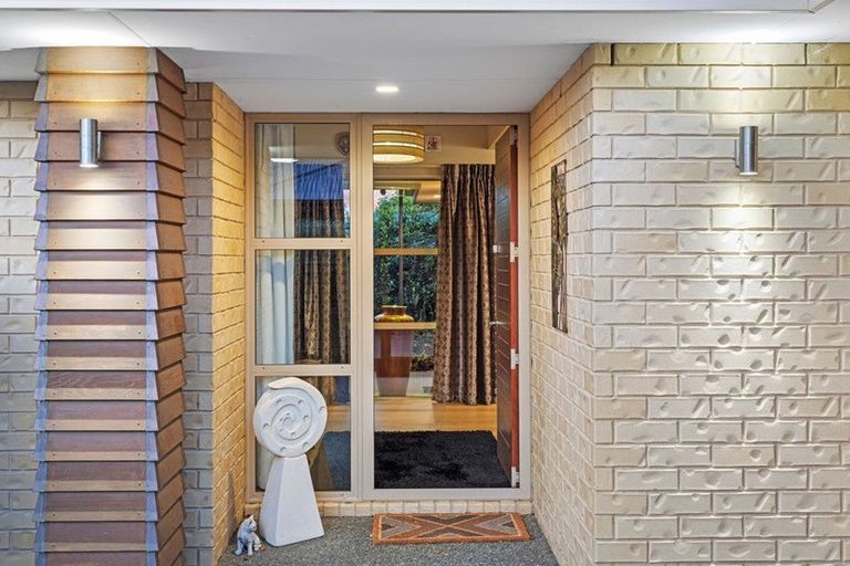 Photo of property in 22 Churchill Drive, Rangiora, 7400