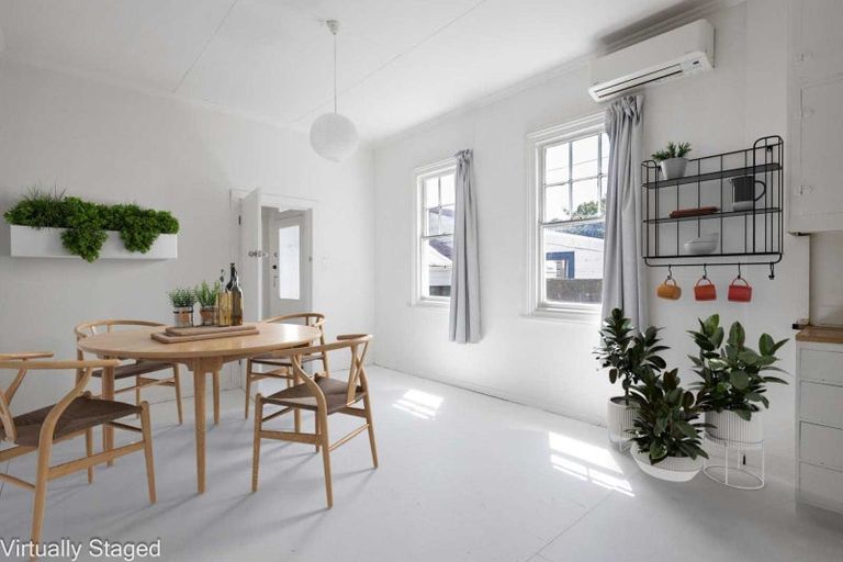 Photo of property in 145 Aro Street, Aro Valley, Wellington, 6021