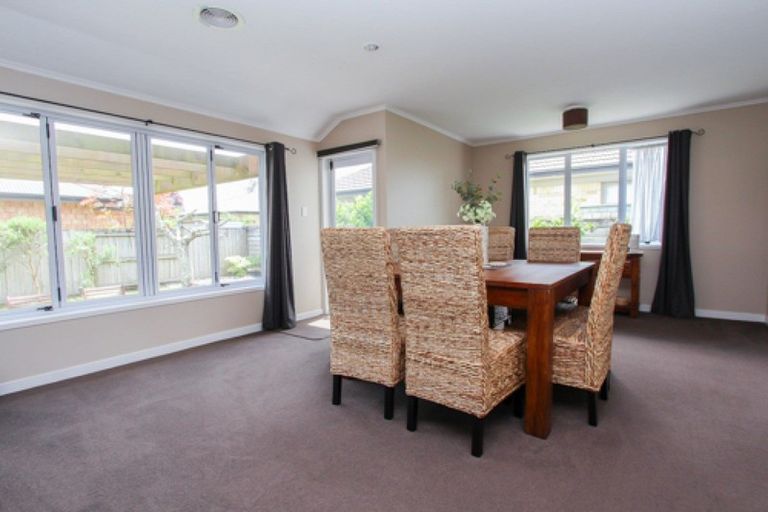 Photo of property in 20 Bolmuir Road, Forest Lake, Hamilton, 3200