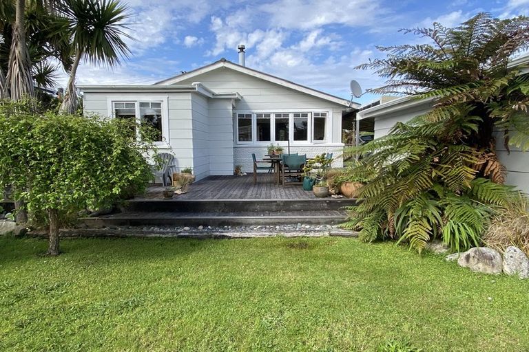 Photo of property in 5 Corbett Street, Hector, 7822