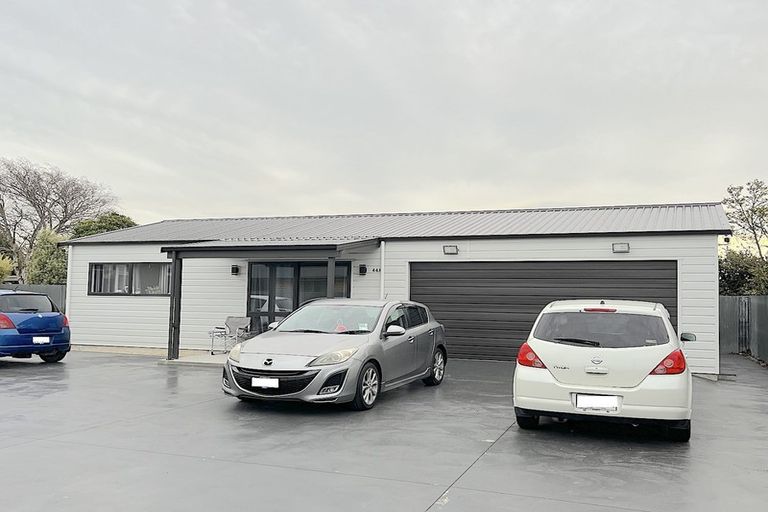 Photo of property in 44 Middlepark Road, Sockburn, Christchurch, 8042