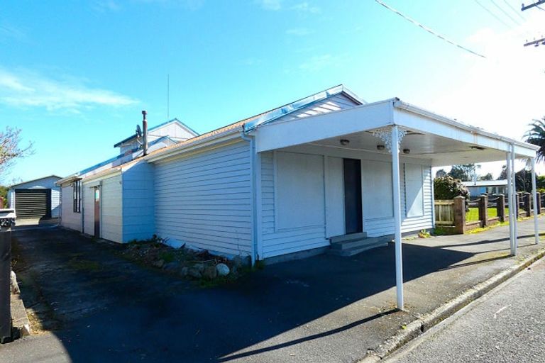 Photo of property in 138 Derby Street, Westport, 7825