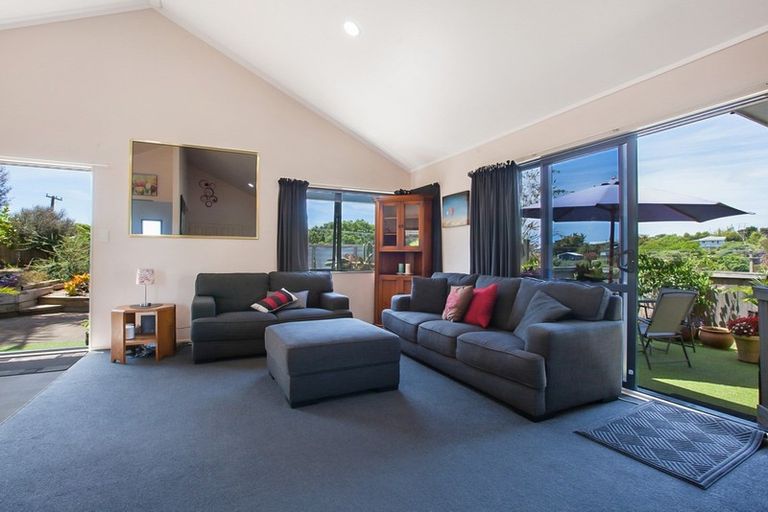 Photo of property in 300 State Highway 10, Cable Bay, 0420