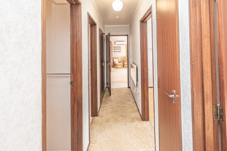 Photo of property in 113b Cornfoot Street, Castlecliff, Whanganui, 4501