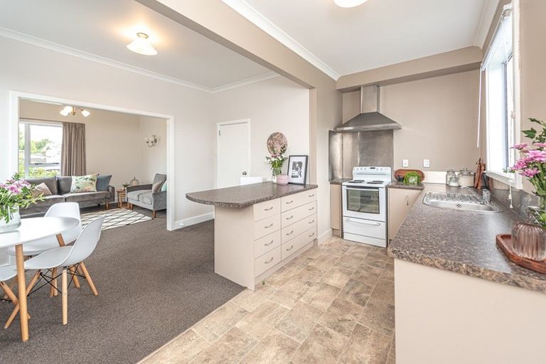 Photo of property in 16 Kawakawa Street, Whanganui East, Whanganui, 4500