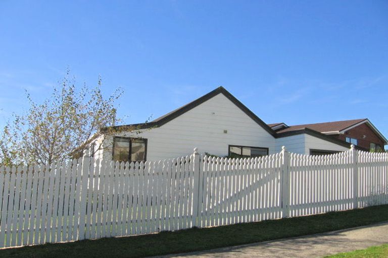 Photo of property in 5 Hindipur Terrace, Broadmeadows, Wellington, 6035