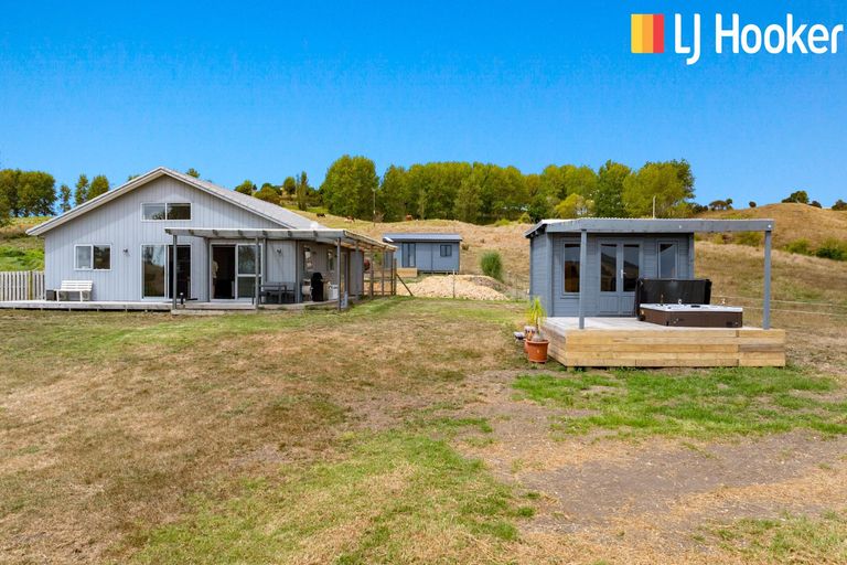 Photo of property in 1498 Oneriri Road, Kaiwaka, 0573
