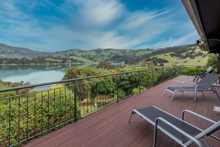 Photo of property in 15 Bayview Crescent, Duvauchelle, 7581