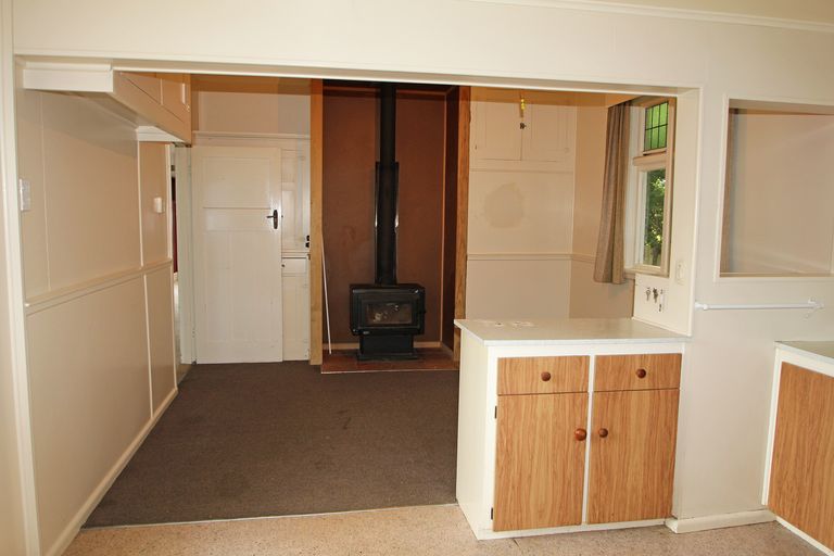 Photo of property in 16 Greta Street, South Hill, Oamaru, 9400