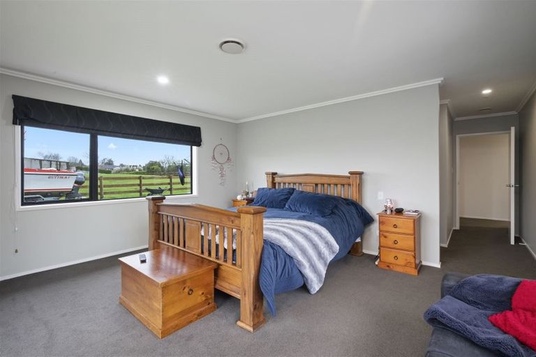 Photo of property in 7 Armstrong Way, Waiuku, 2123