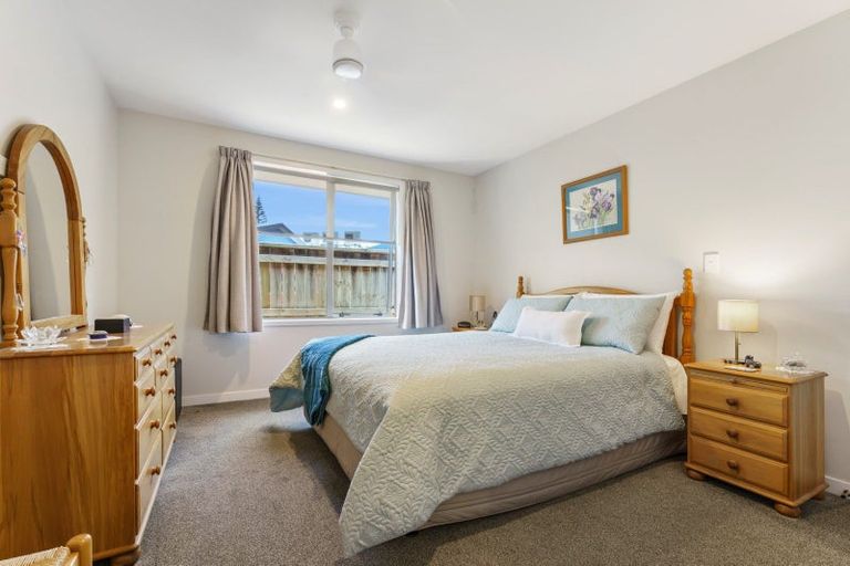 Photo of property in 1 Westhill Lane, Papamoa Beach, Papamoa, 3118