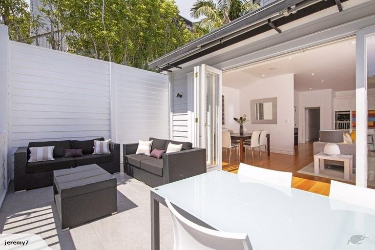 Photo of property in 11 Vine Street, Saint Marys Bay, Auckland, 1011