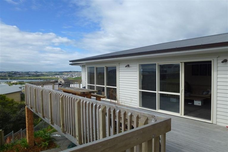 Photo of property in 78 Maire Road, Orewa, 0931