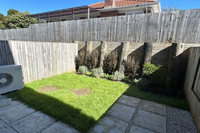 Photo of property in 3 Rangimarie Close, Opaheke, Papakura, 2113