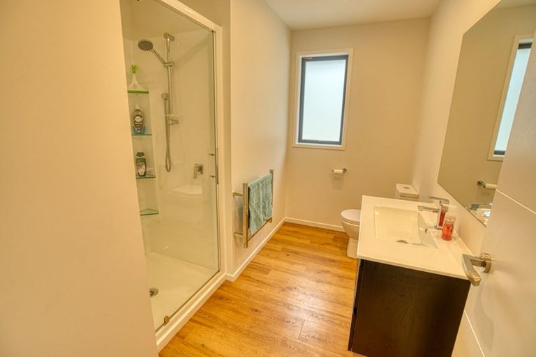 Photo of property in 5 Fairway Drive, Moana, 7872