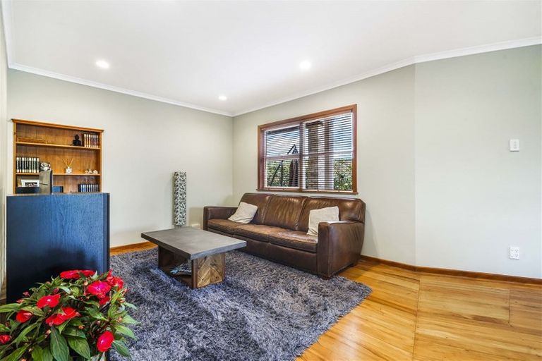 Photo of property in 12 Berkley Avenue, Hillcrest, Hamilton, 3216