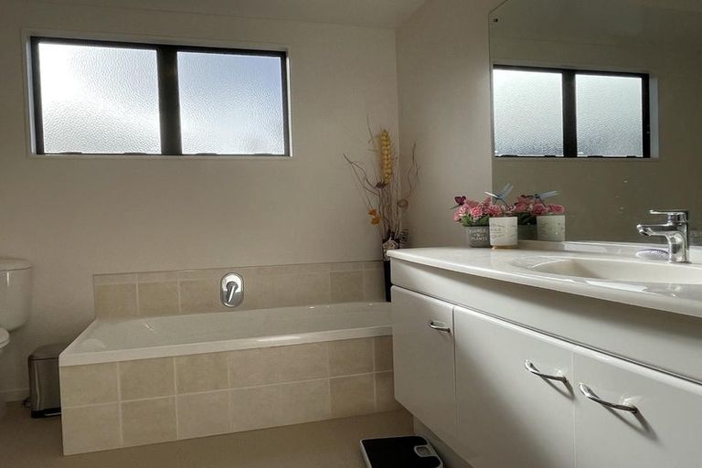 Photo of property in 14a Alanbrooke Place, Beerescourt, Hamilton, 3200