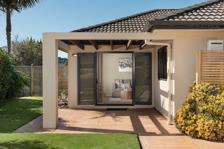 Photo of property in 98 Santa Monica Drive, Papamoa Beach, Papamoa, 3118