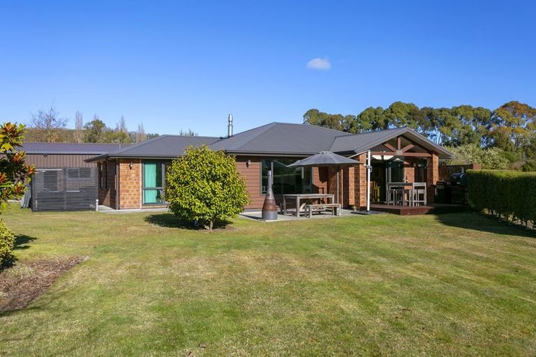Photo of property in 500 Kinloch Road, Kinloch, Taupo, 3377