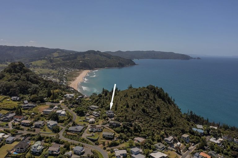 Photo of property in 5 Tirinui Crescent, Tairua, 3508