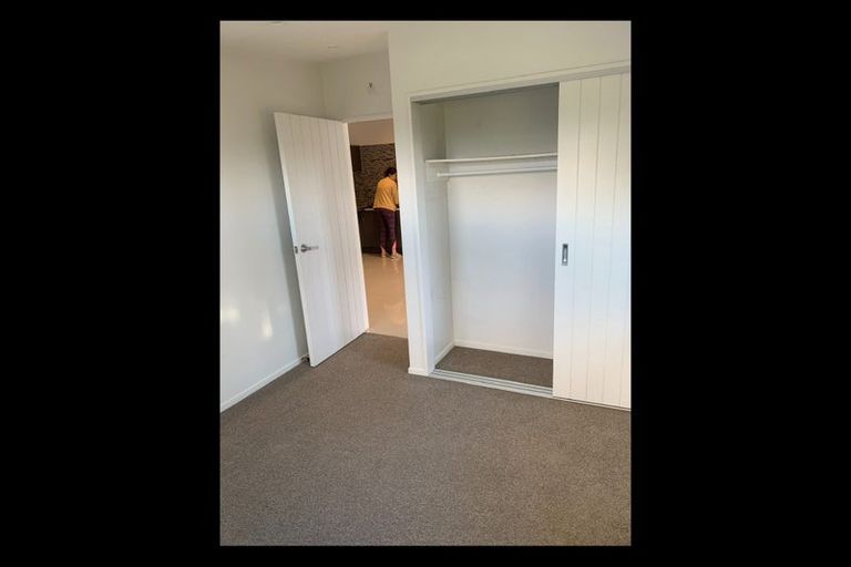 Photo of property in 15c Glendhu Road, Bayview, Auckland, 0629