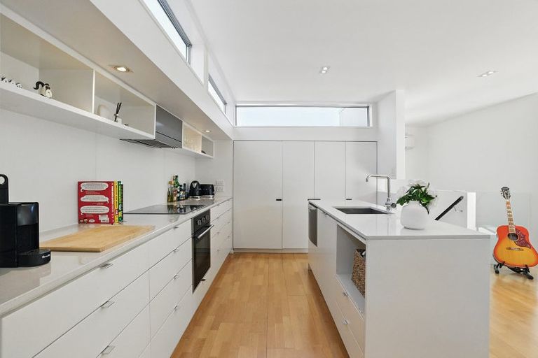 Photo of property in 4/184 Peterborough Street, Christchurch Central, Christchurch, 8013