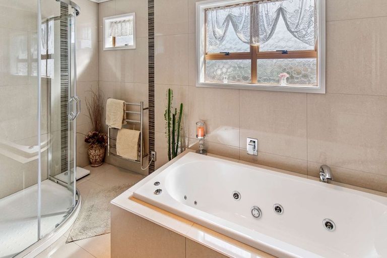 Photo of property in 4 Oxford Road, Springvale, Whanganui, 4501