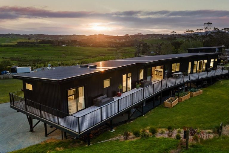 Photo of property in 17 Coal Hill Road, Mangawhai, Wellsford, 0975