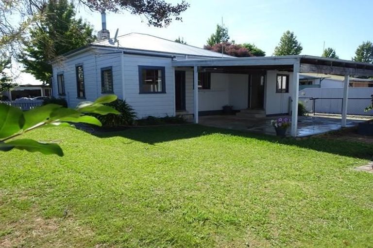 Photo of property in 815 Clive Street, Akina, Hastings, 4122