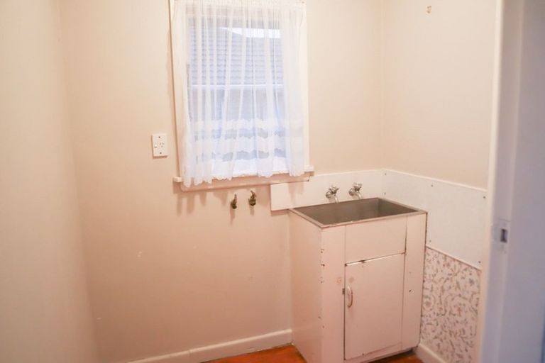 Photo of property in 221 Shortland Street, Aranui, Christchurch, 8061