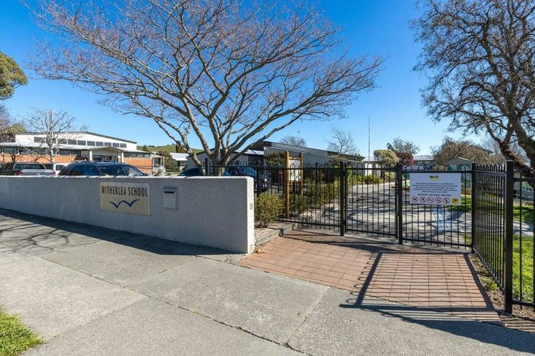 Photo of property in 11 Mckenzie Street, Witherlea, Blenheim, 7201