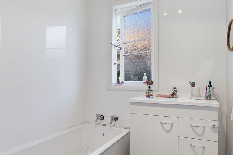 Photo of property in 8 York Street, Glenholme, Rotorua, 3010