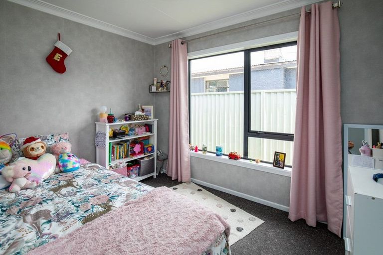 Photo of property in 27 Clutha Street, Alexandra, 9320