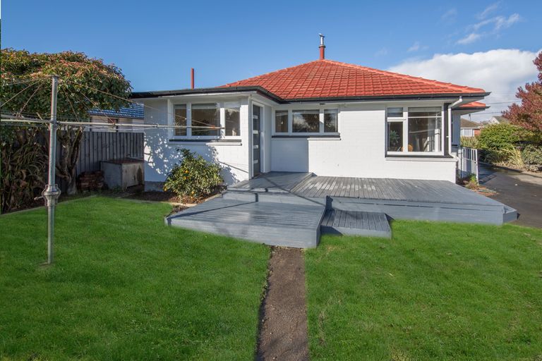 Photo of property in 37 Achilles Street, Burwood, Christchurch, 8061