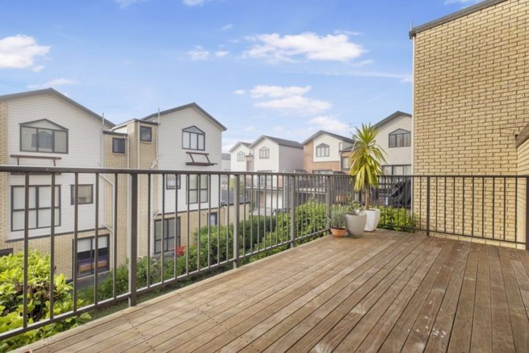Photo of property in St Claire Village, 35/172 Mcleod Road, Te Atatu South, Auckland, 0610