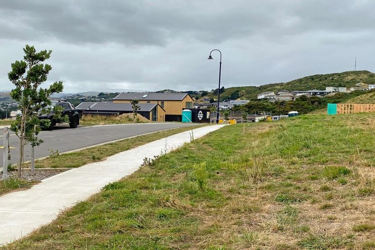 Photo of property in 55 Ken Douglas Drive, Aotea, Porirua, 5024