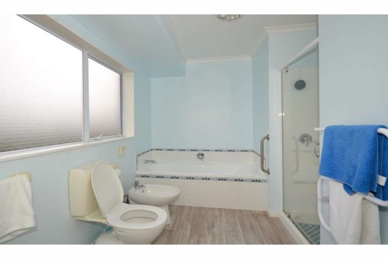 Photo of property in 10 Newton Watts Drive, Kerikeri, 0294