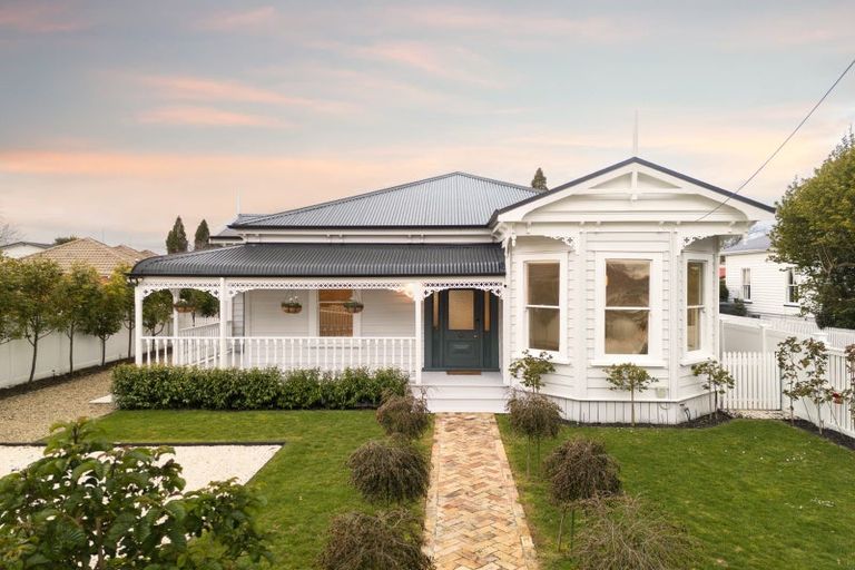 Photo of property in 114 Victoria Street, Cambridge, 3434