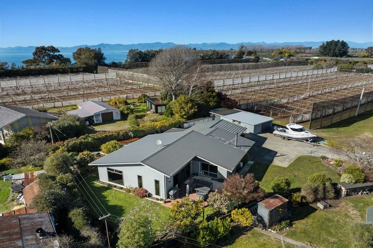Photo of property in 26 Wharf Road, Riwaka, Motueka, 7198