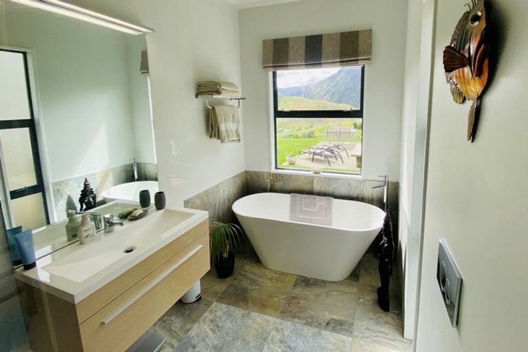 Photo of property in 163 Gibbston Back Road, Gibbston, Queenstown, 9371