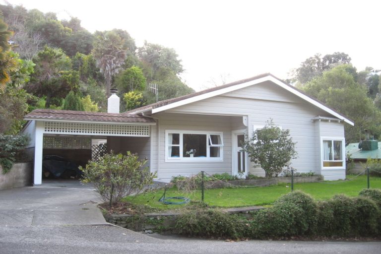 Photo of property in 30 Coote Road, Bluff Hill, Napier, 4110
