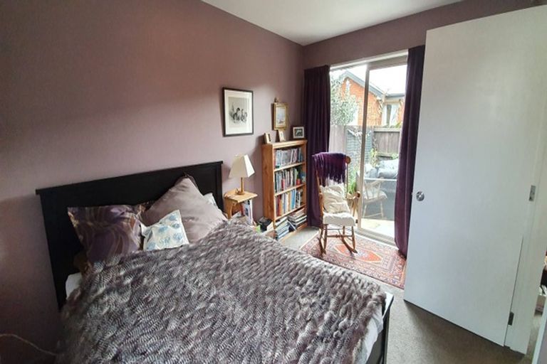 Photo of property in 17 Picton Avenue, Riccarton, Christchurch, 8011