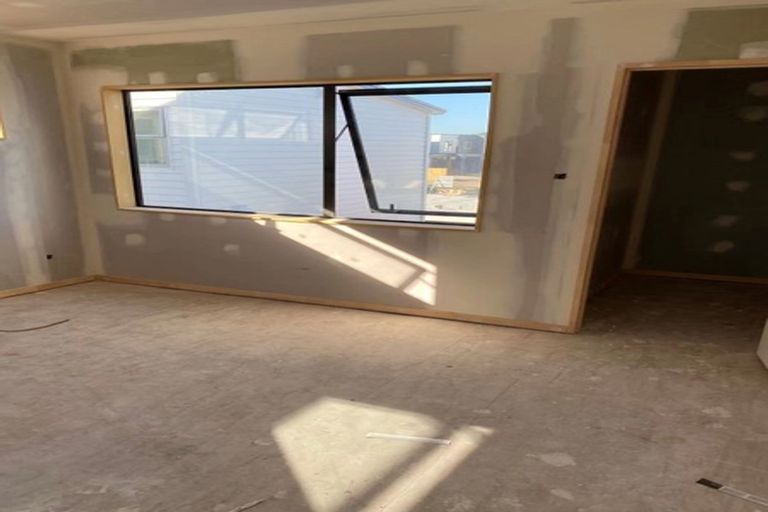 Photo of property in 6 Kairakau Street, Takanini, 2110