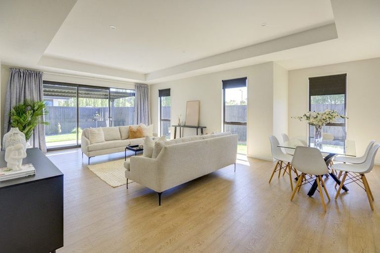 Photo of property in 23 Mcquillan Avenue, Woodend, 7610