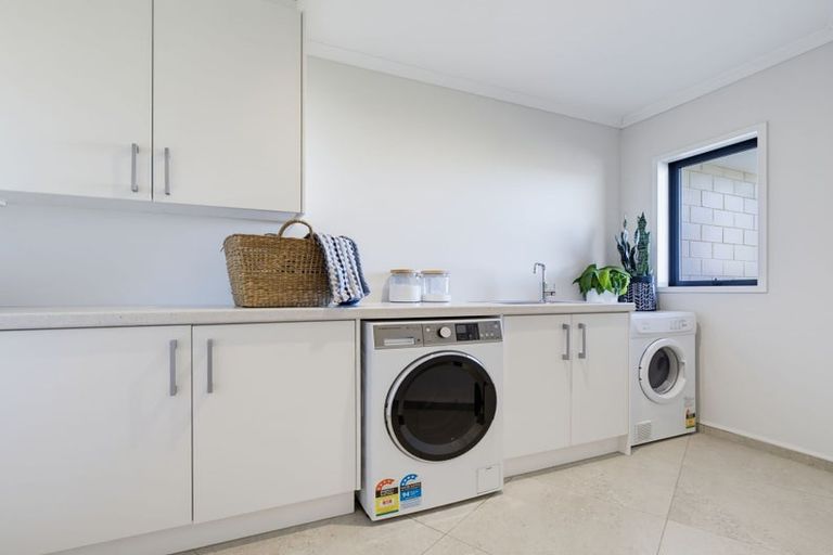 Photo of property in 45 Sereno Vista, Bellevue, Tauranga, 3110